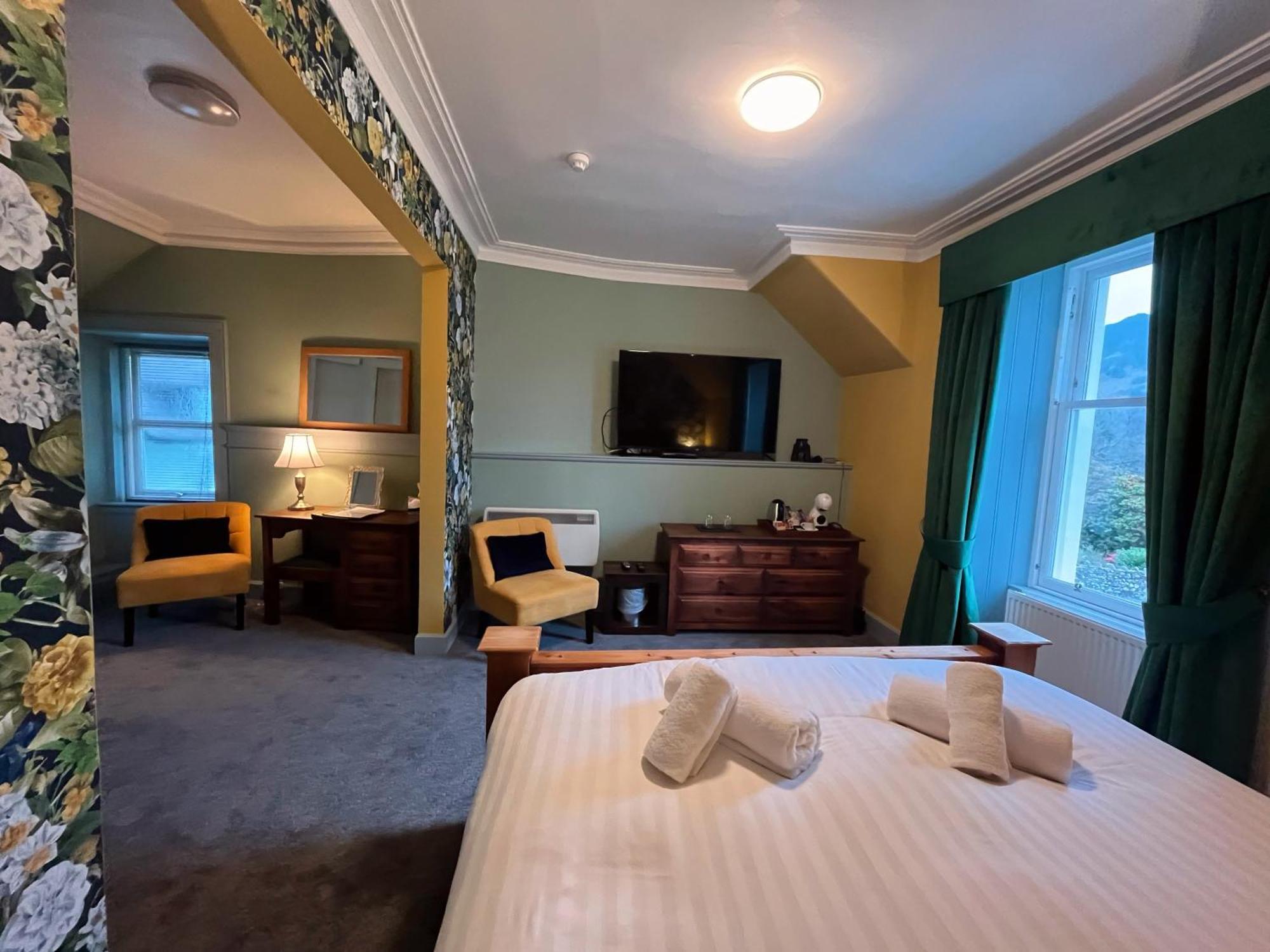 Achray House Restaurant With Rooms Сейнт Филънс Екстериор снимка