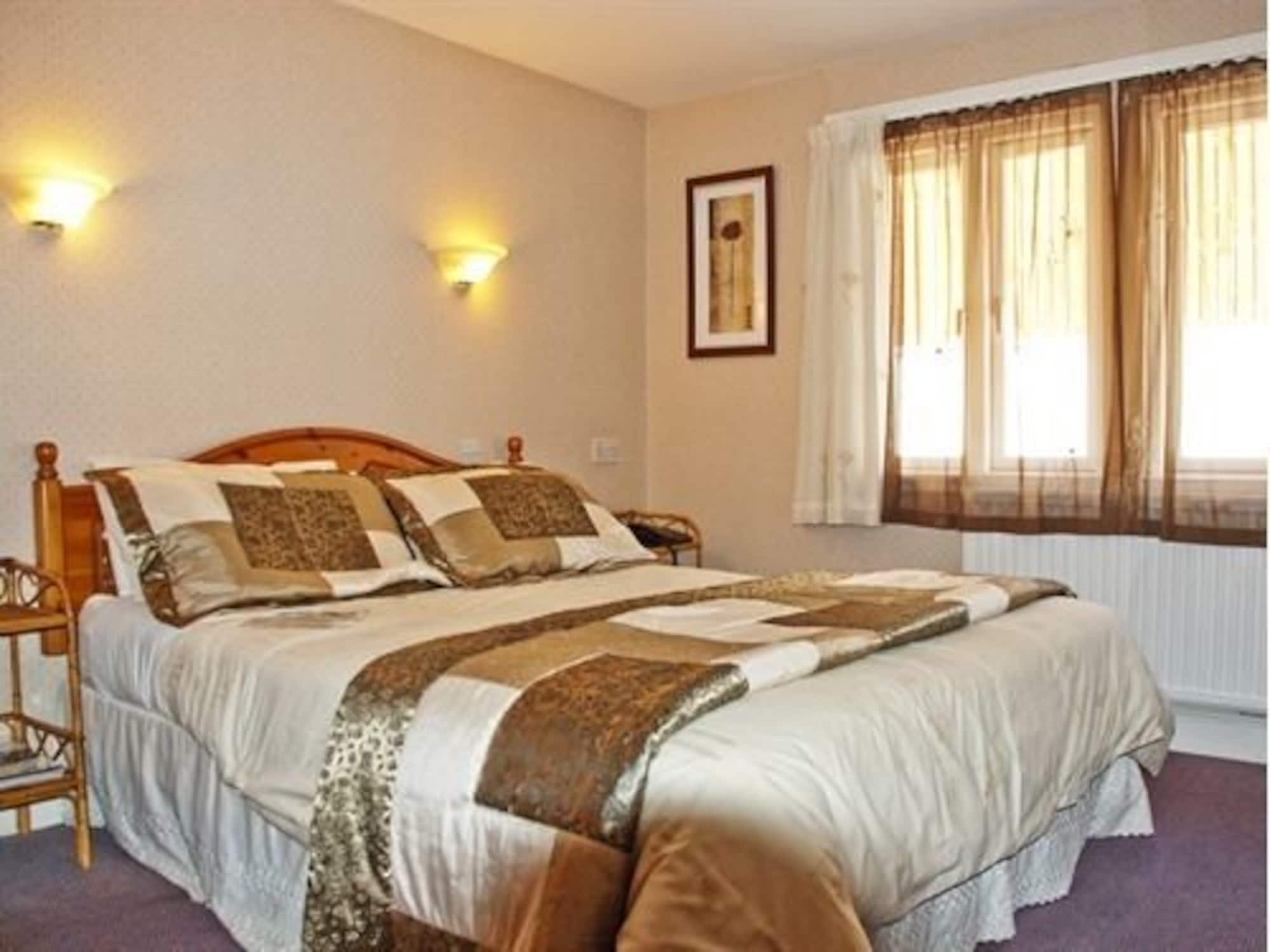 Achray House Restaurant With Rooms Сейнт Филънс Екстериор снимка